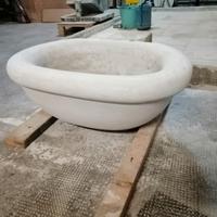 antica acquasantiera