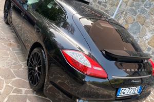 Porsche panamera platinum