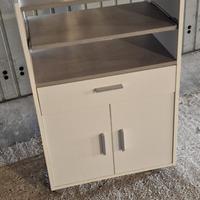 Carrello salvaspazio per cucina