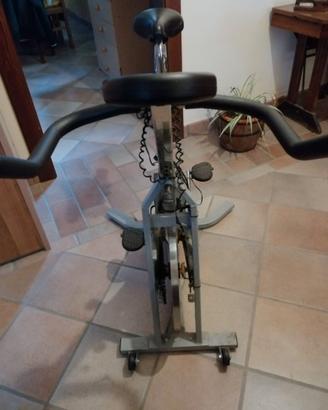 Bicicletta spinning