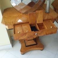 Tavolini radica intarsiati
