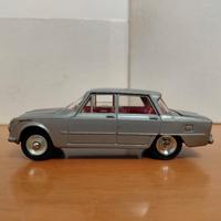 Dinky Toys Giulia no Corgi Toys Mebetoys Politoys 