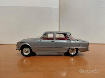 Dinky Toys Giulia no Corgi Toys Mebetoys Politoys 