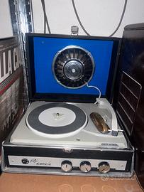 Giradischi anni 70 33-45 compreso di vari dischi