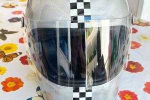 Casco Vintage in carbonio