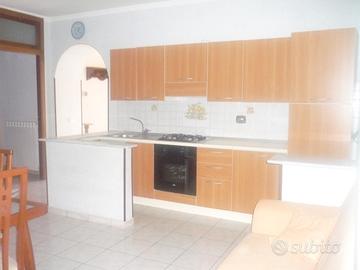 Trilocale con doppi servizi e terrazzo