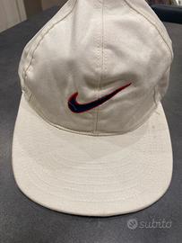 Cappellino nike