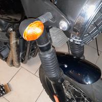 qt 4 frecce per triumph bonneville 