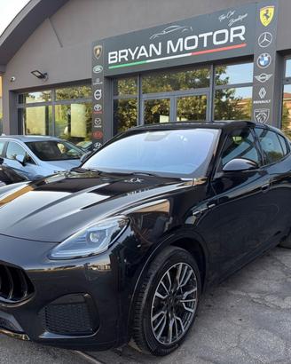 Maserati Grecale MHEV 330 CV AWD Modena