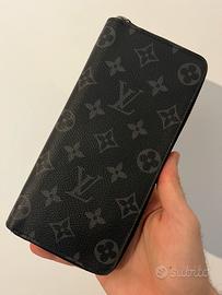 Louis Vuitton Portafogli Zippy monogram Eclipse.