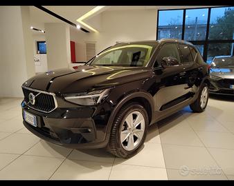 VOLVO XC40 2023 - XC40 2.0 b3 Core auto