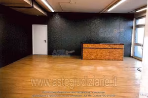 Negozio Todi [A4317792]