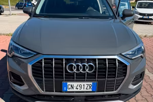 AUDI Q3 35 TFSI S tronic Business Advanced