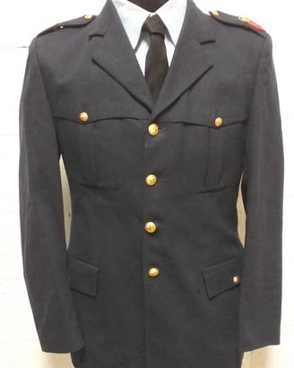 Giacca camicia cravatta A.M. anni '90 VAM