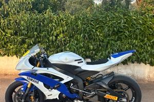Yamaha R6 2007 pista
