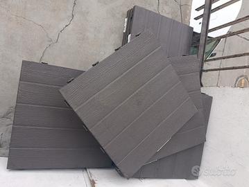 piastrelle autobloccanti plastica 39x39 cm