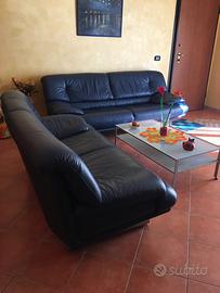 Coppia divani in pelle
