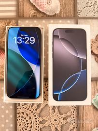 iPhone 16 Pro Max 256 GB Titanio Nero