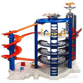 Hot Wheels- Super Mega Garage