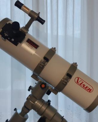 telescopio astronomico Vixen R150-S