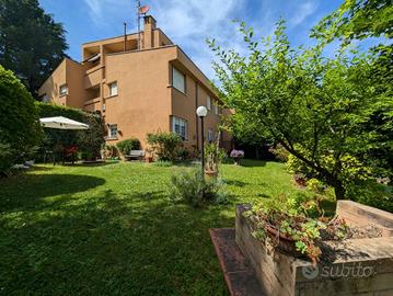 Appartamento di 120 m² con 4 locali e box auto dop