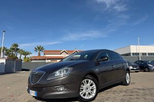 Lancia Delta 1.6 MJT 120cv Platino - 2013