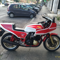 Honda Cb1100R RB Fmi oro