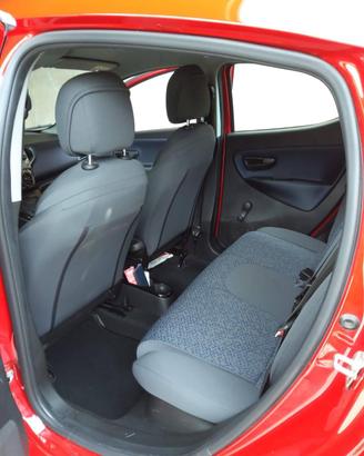 LANCIA YPSILON HYBRID anno 2023