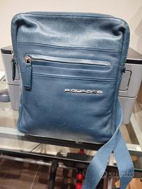 Tracolla Piquadro in pelle blu