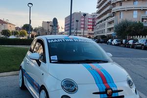 Abarth 595 livrea Martini Racing.