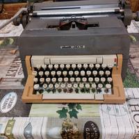macchina da scrivere
