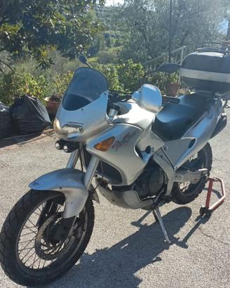 Aprilia Pegaso cube 650