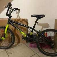 BMX MONTANA XRM 