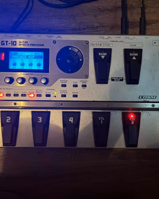 Pedaliera Boss GT10