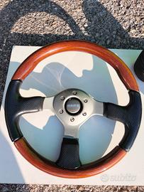 Volante Momo per auto 