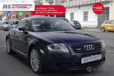 Audi TT Coupé 3.2 V6 quattro Service Audi Uni...