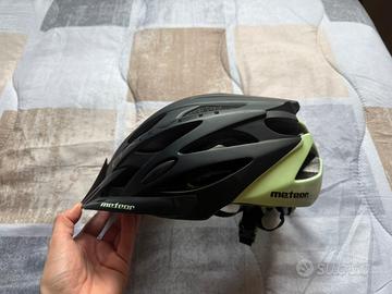 Casco per mtb/strada
