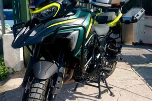 Benelli trk 702x 