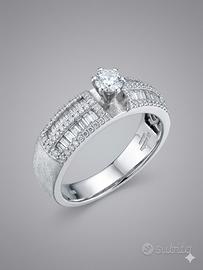 Anello in oro bianco
