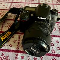 Nikon D7000 usata
