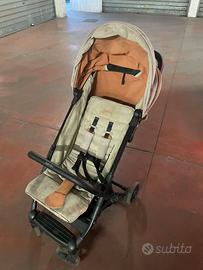 Passeggino Inglesina Quid (una staffa da riparare)