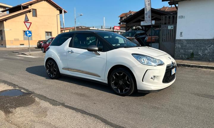 Ds DS3 DS 3 1.2 VTi 82 Just Black