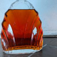 Bottiglia da olio profumato antica