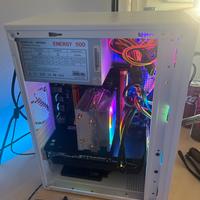 Setup gaming con pc leggere la descrizione