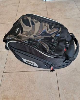 Borsa da serbatoio givi xs307 tanklock