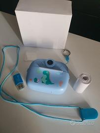 fotocamera istantanea con scheda e giochi