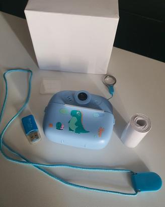 fotocamera istantanea con scheda e giochi