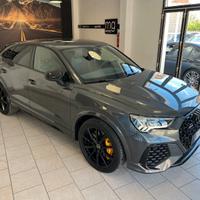 Audi Q3 RS Q3 SPB rsq3 IDENTITY BLACK