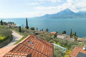Villa di 150 m² con 5 locali a Torri del Benaco