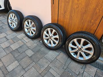 Cerchida 15' per kia stonic con gomme Kleber 4 sta